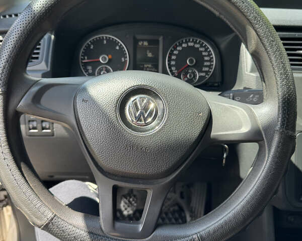 Белый Фольксваген Кадди, объемом двигателя 1.6 л и пробегом 216 тыс. км за 9900 $, фото 8 на Automoto.ua