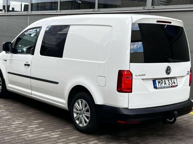 Білий Фольксваген Кадді, об'ємом двигуна 2 л та пробігом 191 тис. км за 9000 $, фото 4 на Automoto.ua