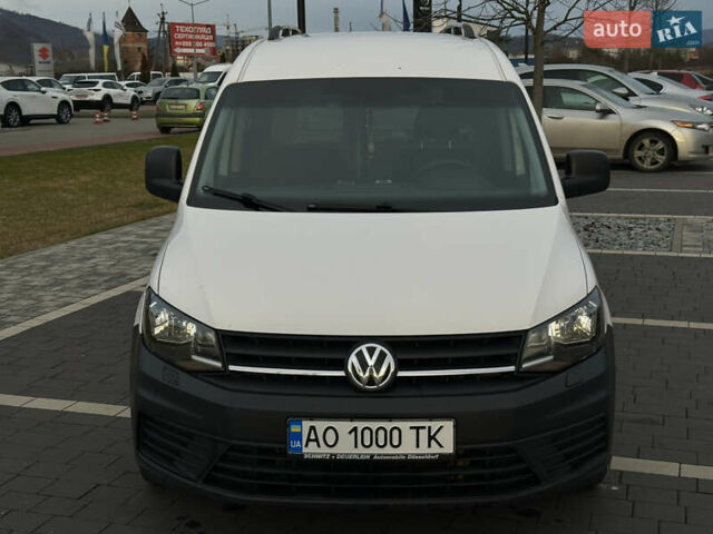 Белый Фольксваген Кадди, объемом двигателя 2 л и пробегом 260 тыс. км за 11500 $, фото 4 на Automoto.ua