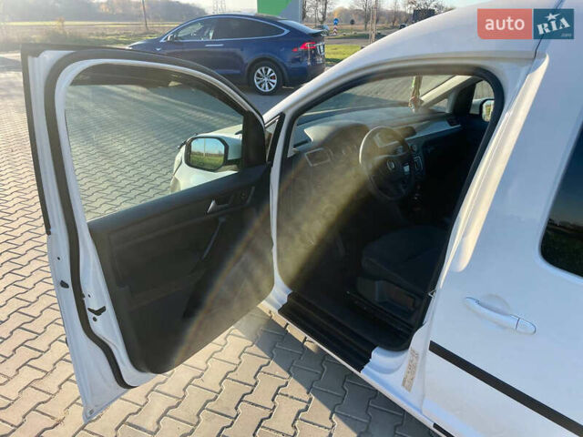 Білий Фольксваген Кадді, об'ємом двигуна 1.97 л та пробігом 360 тис. км за 13200 $, фото 10 на Automoto.ua