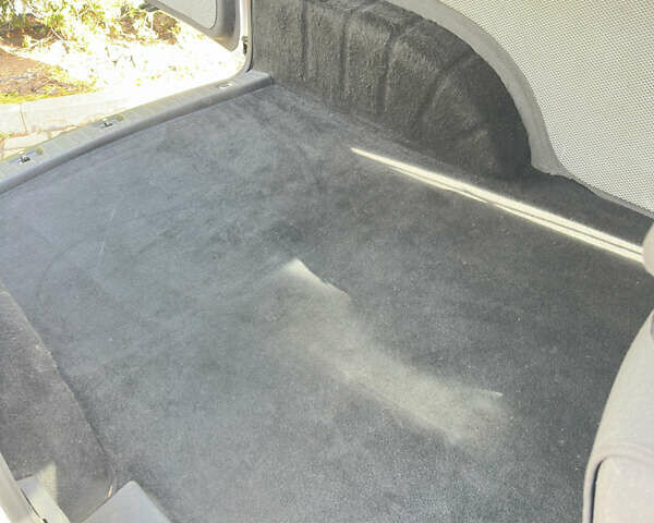 Белый Фольксваген Кадди, объемом двигателя 1.97 л и пробегом 316 тыс. км за 11111 $, фото 15 на Automoto.ua