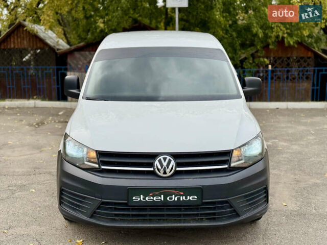 Белый Фольксваген Кадди, объемом двигателя 1.97 л и пробегом 205 тыс. км за 9699 $, фото 2 на Automoto.ua