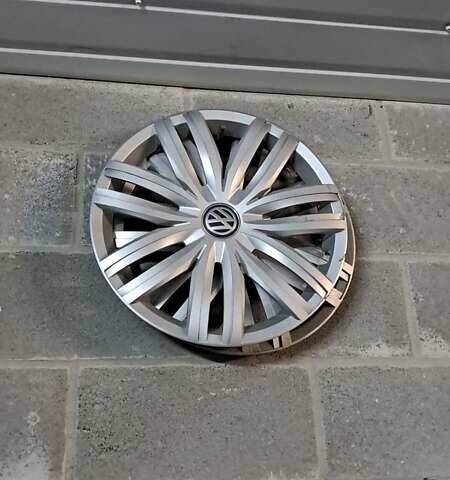 Белый Фольксваген Кадди, объемом двигателя 1.97 л и пробегом 245 тыс. км за 13500 $, фото 4 на Automoto.ua