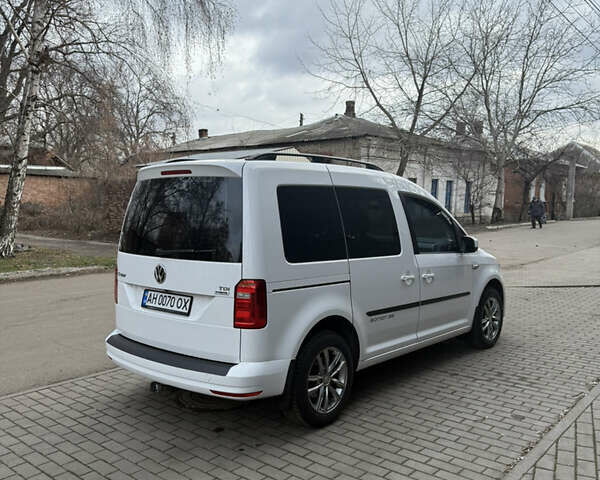 Белый Фольксваген Кадди, объемом двигателя 1.97 л и пробегом 240 тыс. км за 16900 $, фото 8 на Automoto.ua