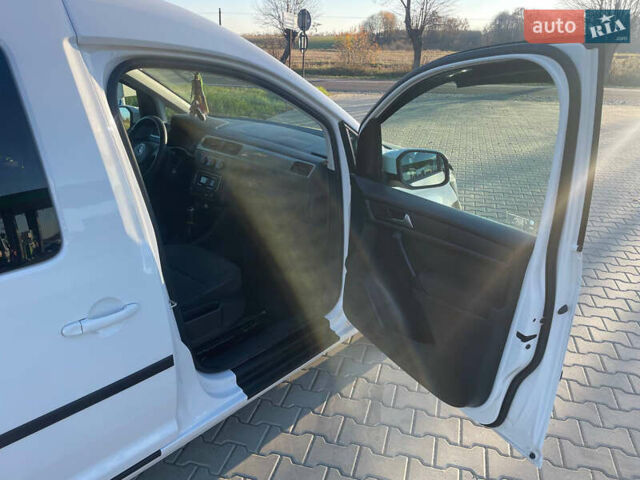 Білий Фольксваген Кадді, об'ємом двигуна 1.97 л та пробігом 360 тис. км за 13200 $, фото 21 на Automoto.ua