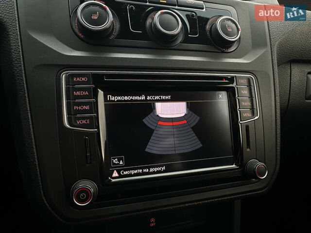 Белый Фольксваген Кадди, объемом двигателя 2 л и пробегом 260 тыс. км за 11500 $, фото 28 на Automoto.ua