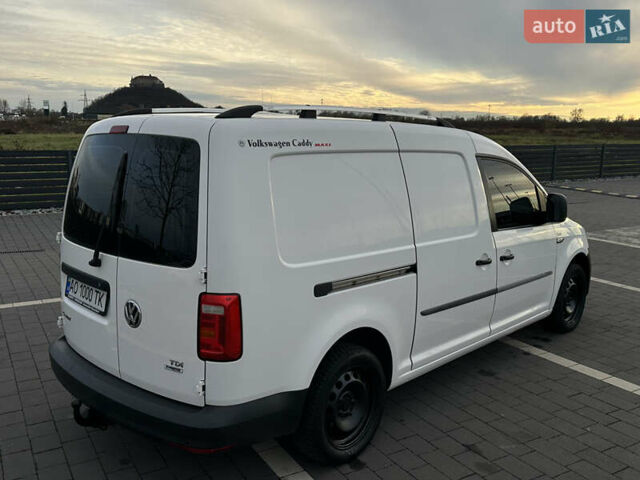 Белый Фольксваген Кадди, объемом двигателя 2 л и пробегом 260 тыс. км за 11500 $, фото 10 на Automoto.ua