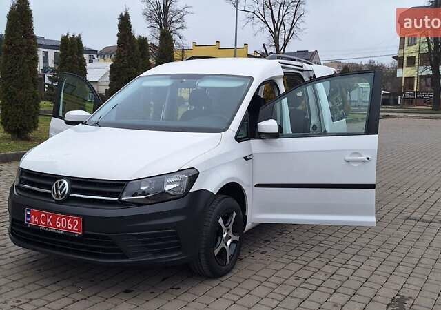 Белый Фольксваген Кадди, объемом двигателя 2 л и пробегом 247 тыс. км за 13900 $, фото 21 на Automoto.ua