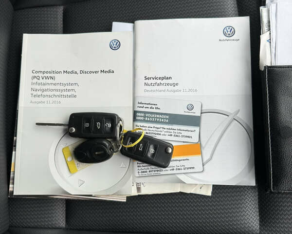 Белый Фольксваген Кадди, объемом двигателя 2 л и пробегом 283 тыс. км за 18999 $, фото 33 на Automoto.ua