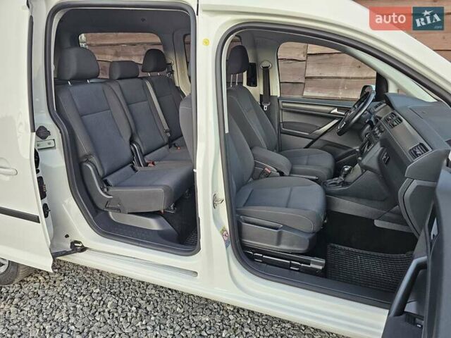 Белый Фольксваген Кадди, объемом двигателя 1.97 л и пробегом 184 тыс. км за 19950 $, фото 44 на Automoto.ua