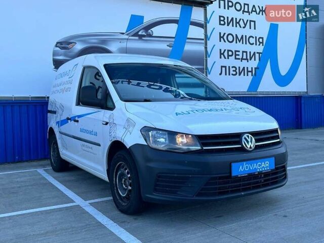 Белый Фольксваген Кадди, объемом двигателя 2 л и пробегом 308 тыс. км за 9900 $, фото 3 на Automoto.ua