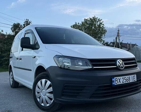 Белый Фольксваген Кадди, объемом двигателя 1.97 л и пробегом 220 тыс. км за 14150 $, фото 11 на Automoto.ua