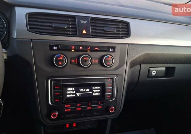 Белый Фольксваген Кадди, объемом двигателя 2 л и пробегом 247 тыс. км за 13900 $, фото 25 на Automoto.ua