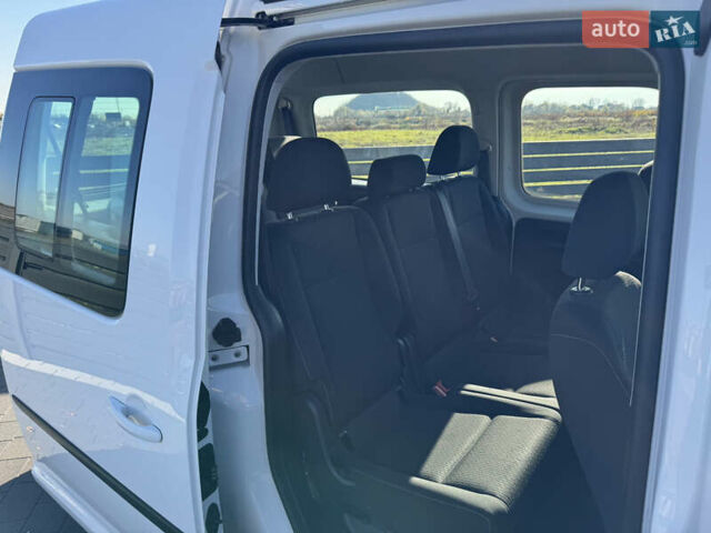 Белый Фольксваген Кадди, объемом двигателя 2 л и пробегом 265 тыс. км за 15800 $, фото 47 на Automoto.ua