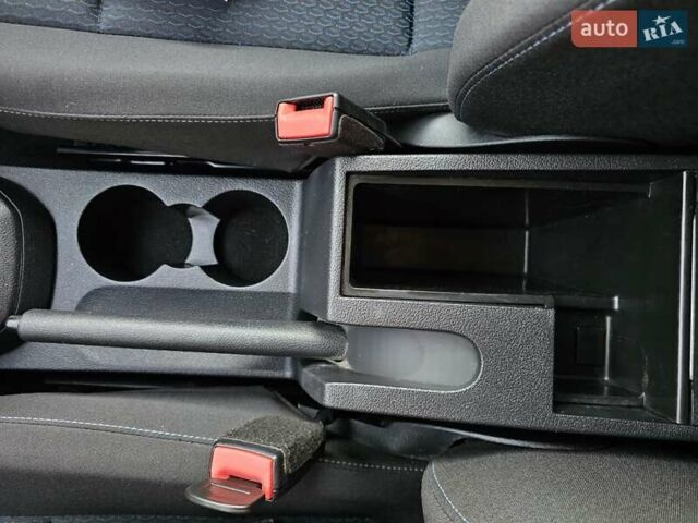 Белый Фольксваген Кадди, объемом двигателя 1.97 л и пробегом 184 тыс. км за 19950 $, фото 34 на Automoto.ua