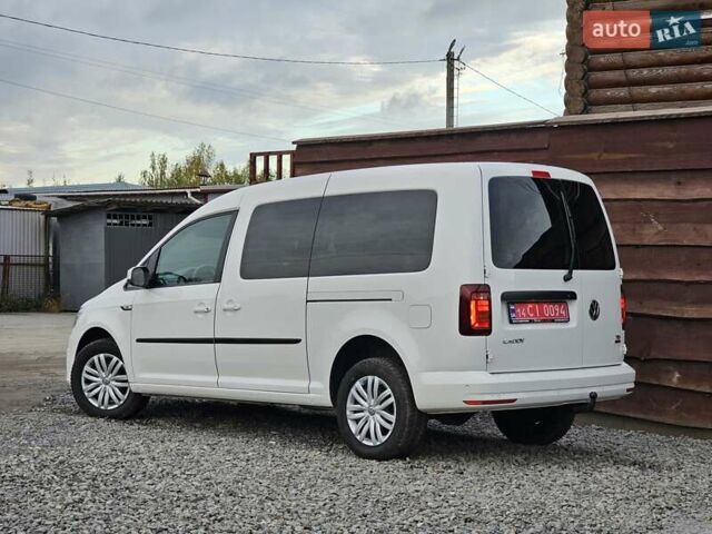 Белый Фольксваген Кадди, объемом двигателя 1.97 л и пробегом 184 тыс. км за 19950 $, фото 3 на Automoto.ua