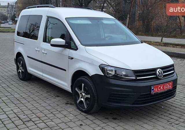 Белый Фольксваген Кадди, объемом двигателя 2 л и пробегом 247 тыс. км за 13900 $, фото 26 на Automoto.ua