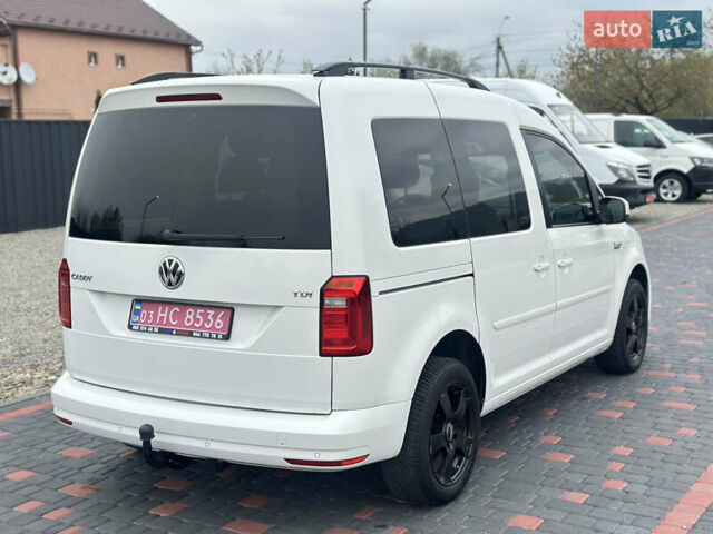 Белый Фольксваген Кадди, объемом двигателя 1.97 л и пробегом 230 тыс. км за 14700 $, фото 6 на Automoto.ua