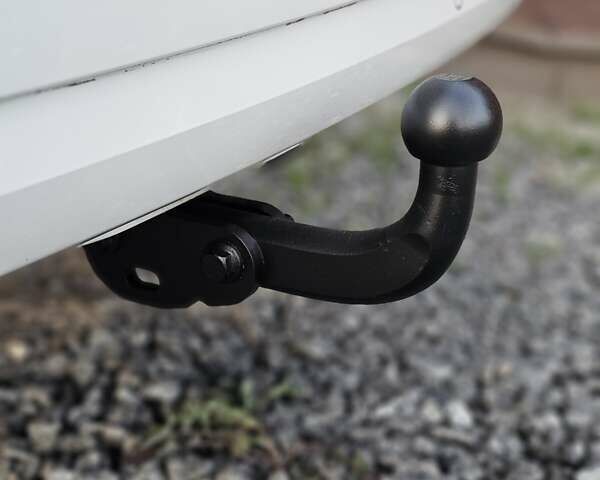 Белый Фольксваген Кадди, объемом двигателя 1.97 л и пробегом 184 тыс. км за 19950 $, фото 62 на Automoto.ua