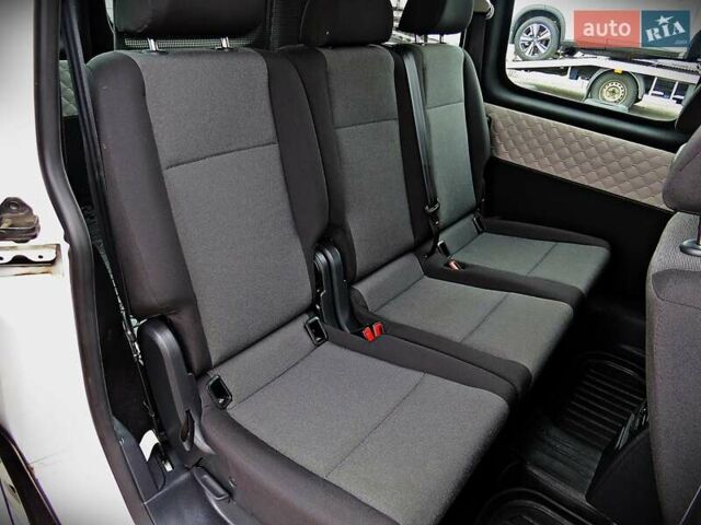 Белый Фольксваген Кадди, объемом двигателя 2 л и пробегом 173 тыс. км за 13500 $, фото 14 на Automoto.ua