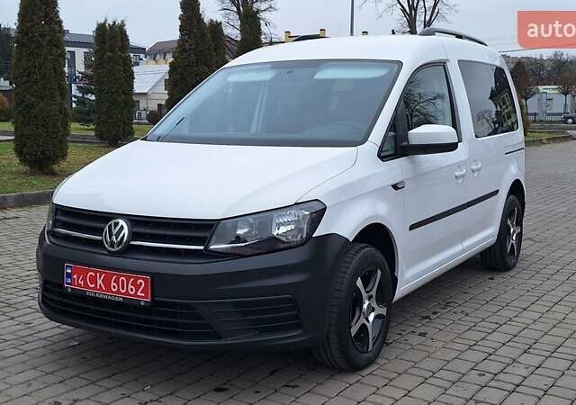 Белый Фольксваген Кадди, объемом двигателя 2 л и пробегом 247 тыс. км за 13900 $, фото 4 на Automoto.ua