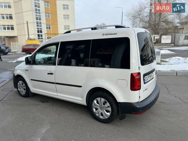 Білий Фольксваген Кадді, об'ємом двигуна 1.6 л та пробігом 168 тис. км за 11700 $, фото 2 на Automoto.ua