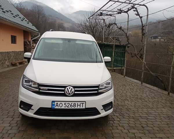 Белый Фольксваген Кадди, объемом двигателя 2 л и пробегом 418 тыс. км за 19800 $, фото 9 на Automoto.ua