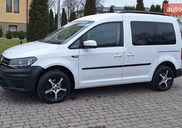Белый Фольксваген Кадди, объемом двигателя 2 л и пробегом 247 тыс. км за 13900 $, фото 7 на Automoto.ua