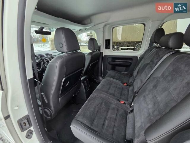 Білий Фольксваген Кадді, об'ємом двигуна 1.97 л та пробігом 263 тис. км за 16900 $, фото 34 на Automoto.ua