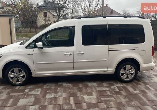 Белый Фольксваген Кадди, объемом двигателя 1.97 л и пробегом 256 тыс. км за 17800 $, фото 3 на Automoto.ua