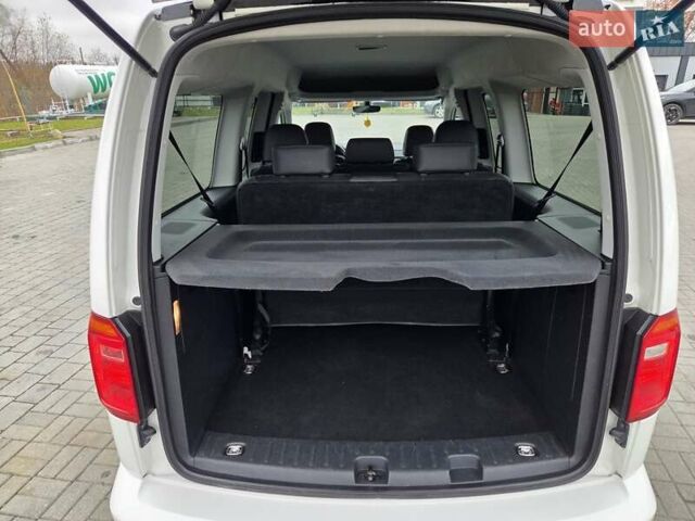 Белый Фольксваген Кадди, объемом двигателя 1.97 л и пробегом 263 тыс. км за 18700 $, фото 37 на Automoto.ua