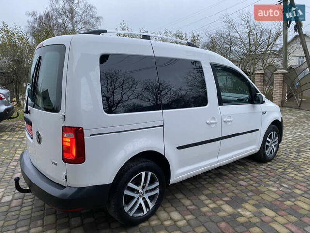 Белый Фольксваген Кадди, объемом двигателя 2 л и пробегом 260 тыс. км за 13900 $, фото 4 на Automoto.ua