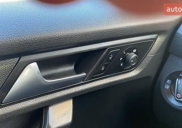 Фольксваген Кадди 2018 в Черновцах на Automoto.ua Белый Фольксваген Кадди, объемом двигателя 1.97 л и пробегом 256 тыс. км за 18500 $, фото 24 на Automoto.ua