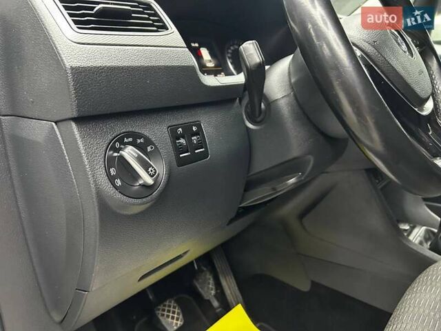 Білий Фольксваген Кадді, об'ємом двигуна 1.97 л та пробігом 256 тис. км за 18800 $, фото 21 на Automoto.ua