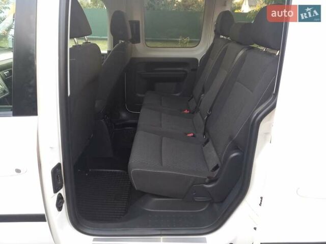 Белый Фольксваген Кадди, объемом двигателя 1.97 л и пробегом 196 тыс. км за 14550 $, фото 13 на Automoto.ua