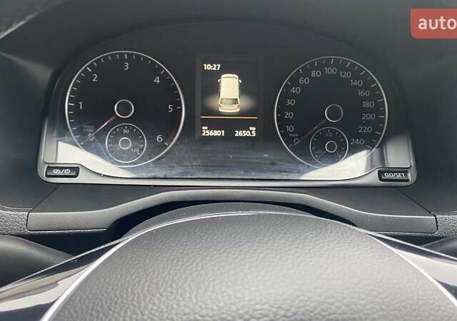 Белый Фольксваген Кадди, объемом двигателя 1.97 л и пробегом 256 тыс. км за 17800 $, фото 19 на Automoto.ua