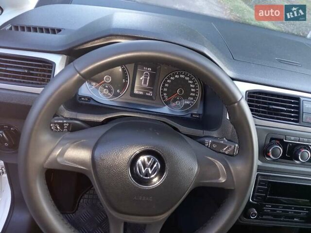 Белый Фольксваген Кадди, объемом двигателя 1.97 л и пробегом 196 тыс. км за 14550 $, фото 15 на Automoto.ua