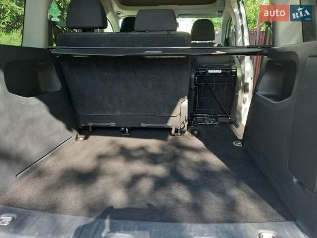 Білий Фольксваген Кадді, об'ємом двигуна 2 л та пробігом 197 тис. км за 14250 $, фото 38 на Automoto.ua