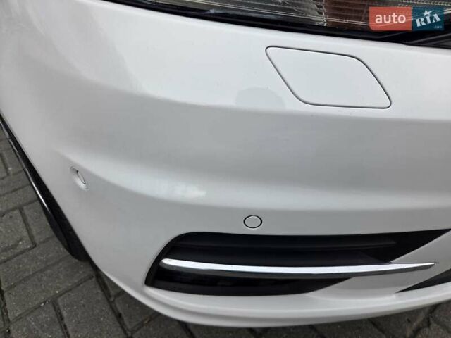 Белый Фольксваген Кадди, объемом двигателя 1.97 л и пробегом 263 тыс. км за 18700 $, фото 51 на Automoto.ua