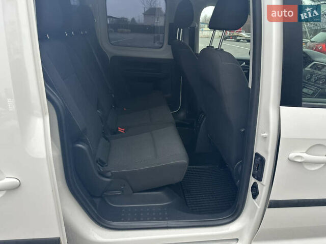 Белый Фольксваген Кадди, объемом двигателя 2 л и пробегом 189 тыс. км за 17200 $, фото 14 на Automoto.ua