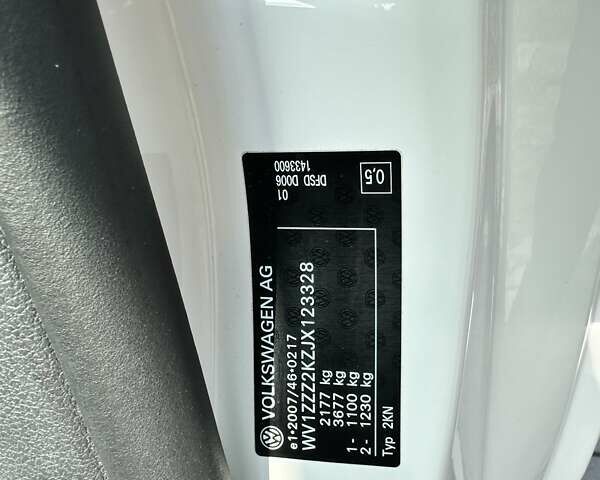 Білий Фольксваген Кадді, об'ємом двигуна 2 л та пробігом 160 тис. км за 14999 $, фото 13 на Automoto.ua