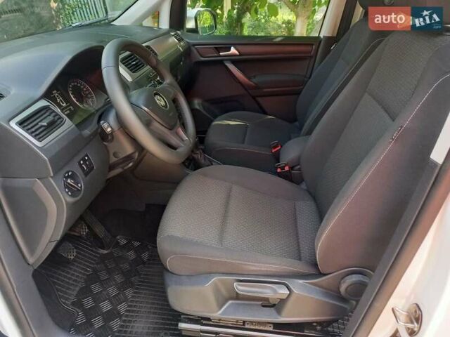 Білий Фольксваген Кадді, об'ємом двигуна 2 л та пробігом 197 тис. км за 14250 $, фото 51 на Automoto.ua