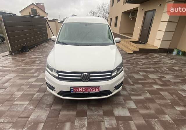Белый Фольксваген Кадди, объемом двигателя 1.97 л и пробегом 256 тыс. км за 17800 $, фото 1 на Automoto.ua