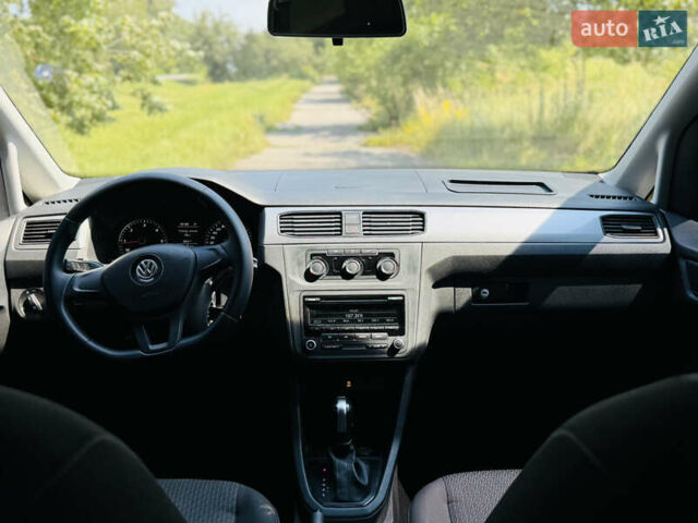 Белый Фольксваген Кадди, объемом двигателя 2 л и пробегом 47 тыс. км за 17500 $, фото 7 на Automoto.ua