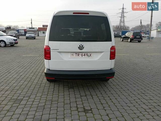 Белый Фольксваген Кадди, объемом двигателя 2 л и пробегом 140 тыс. км за 17900 $, фото 3 на Automoto.ua