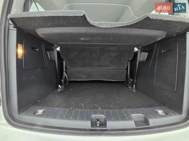 Білий Фольксваген Кадді, об'ємом двигуна 1.97 л та пробігом 263 тис. км за 16900 $, фото 39 на Automoto.ua