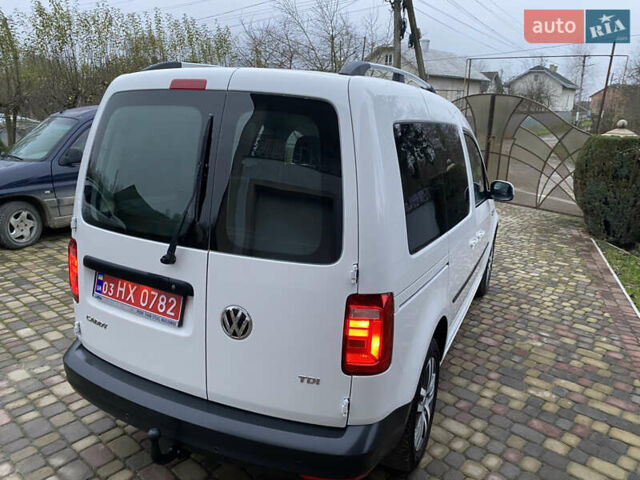 Белый Фольксваген Кадди, объемом двигателя 2 л и пробегом 260 тыс. км за 13900 $, фото 7 на Automoto.ua