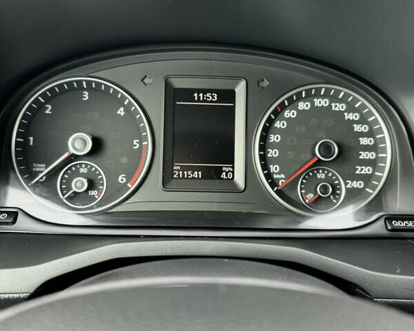 Белый Фольксваген Кадди, объемом двигателя 1.97 л и пробегом 211 тыс. км за 13799 $, фото 27 на Automoto.ua