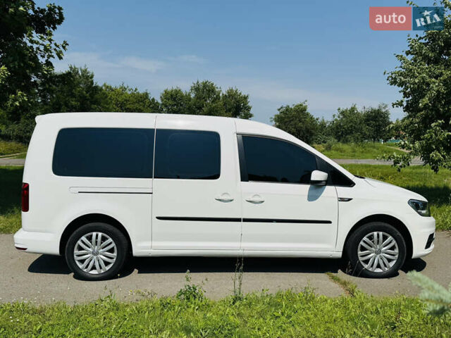 Белый Фольксваген Кадди, объемом двигателя 2 л и пробегом 47 тыс. км за 17500 $, фото 1 на Automoto.ua