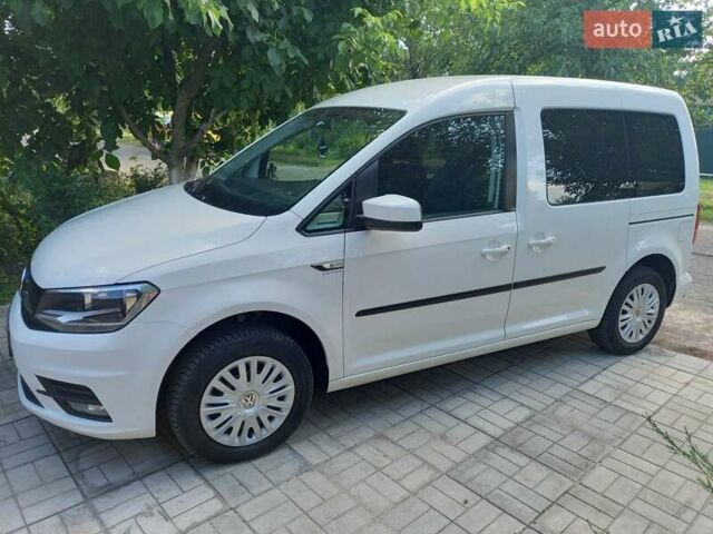 Білий Фольксваген Кадді, об'ємом двигуна 2 л та пробігом 197 тис. км за 14250 $, фото 10 на Automoto.ua